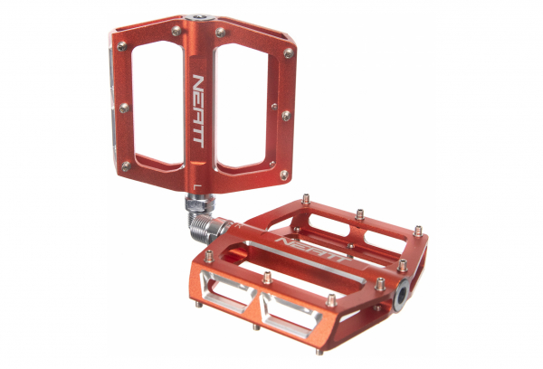 Paire De Pédales Plates Neatt Attack V2 8 Picots Orange – Image 2